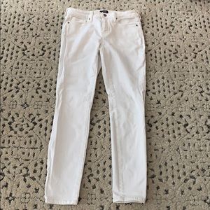 NYDJ skinny white jeans sz 4